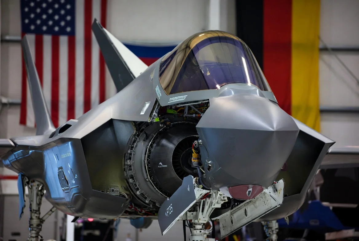 Almanya’nın İlk F-35A’sına F135 Motoru Takıldı