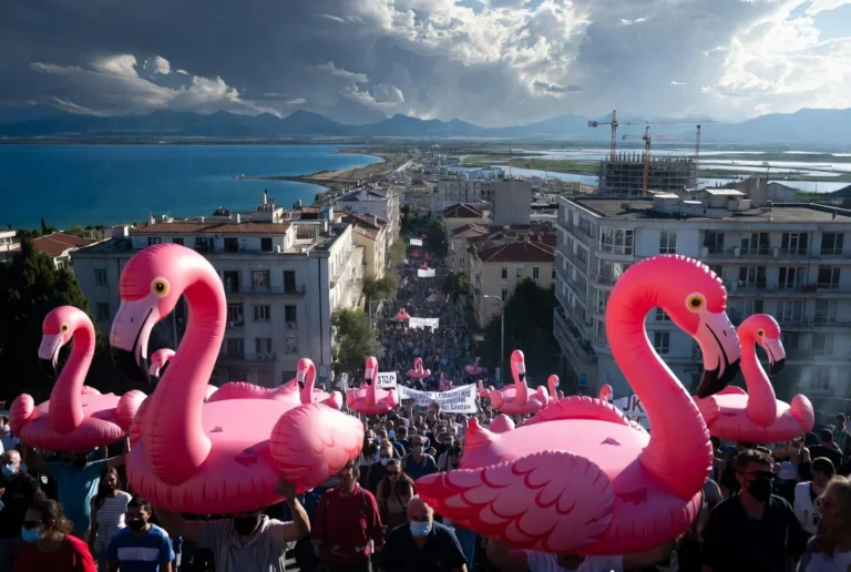 Arnavutluk’ta ‘Flamingo Devrimi’: Kushner Resortu Protestoları